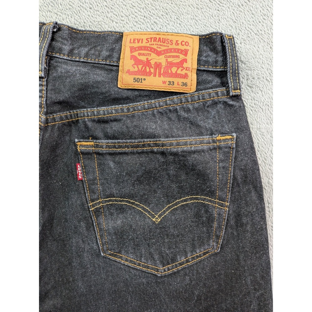 Levi's 501 Original Fit Black Jeans Mens 33x36 Straight Leg Button Fly Denim